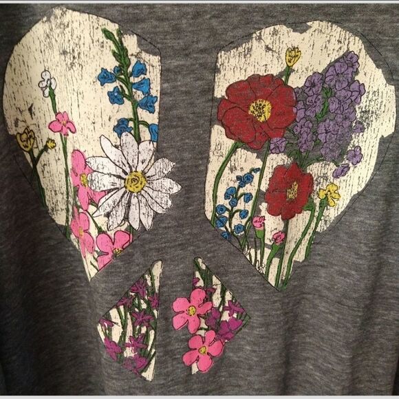 Torrid Plus Size Floral Broken Heart Sweater/Top. - Picture 6 of 10